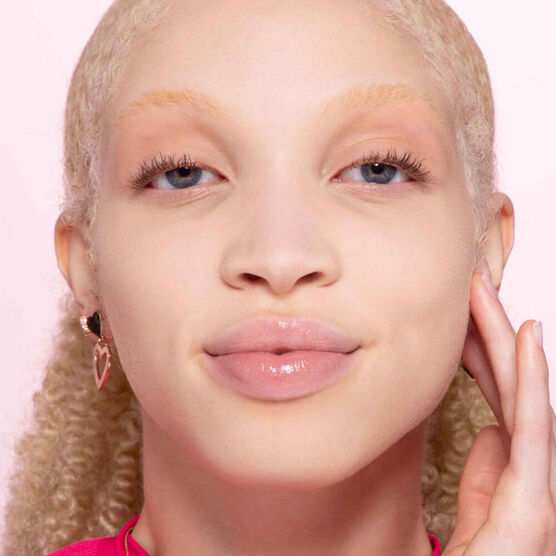BORN THIS WAY BASE SOFT MATTE SNOW